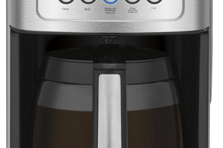 How Long to Leave Coffee in French Press Before Pressing