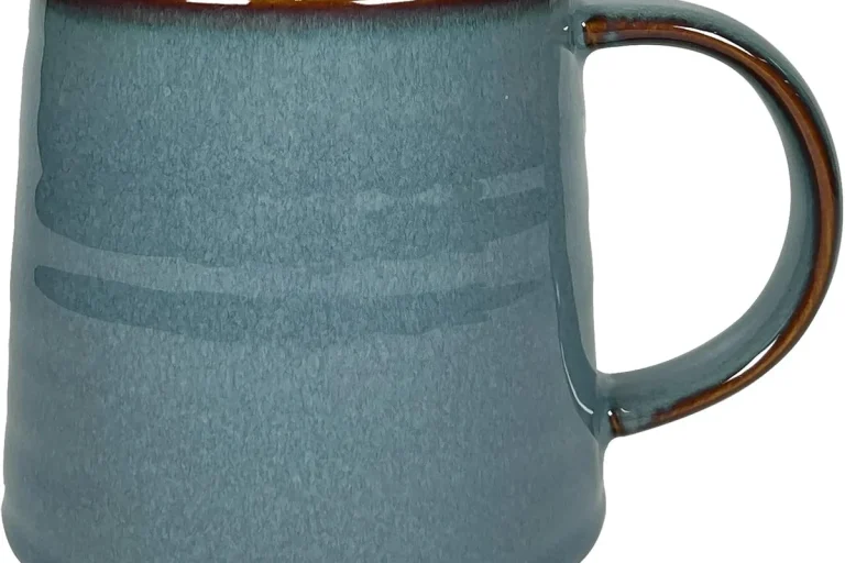 How to Gift a Coffee Mug Creatively and Make It Special